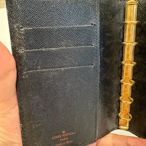 Authentic Louis Vuitton Agenda wallet